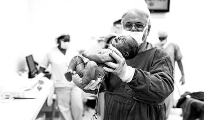 Fotografia de Parto de Nascimento da Isabella