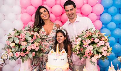 Aniversários de Aniversário da Julia