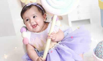 Doce Infancia de Maria ísis
