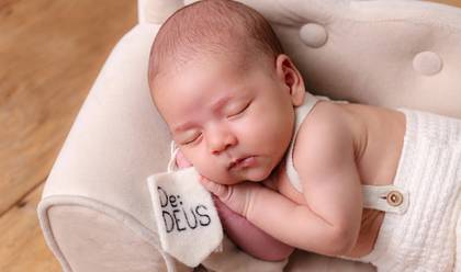 Newborn de apolo 