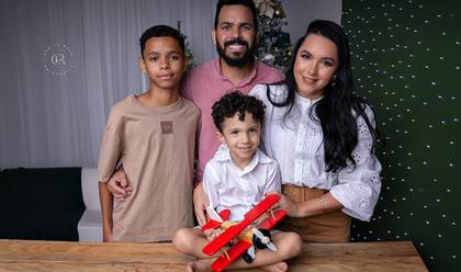 Natal 2024 de Debórah Fanaia e Família