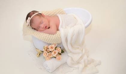 Newborn de Newborn Ana Luísa