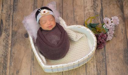 Newborn de Newborn Maria Cecília