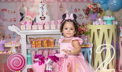 Aniversário Infantil de Doçuras da Minnie: O Encanto do 2º Aniversário da Cecília
