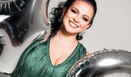 Happy Birthday de Danielle Carvalho