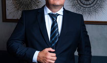 Ensaio Empresarial de Júlio Neto