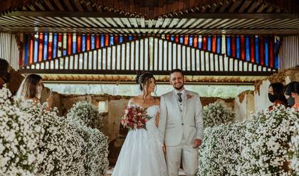 Vídeos de Vídeo Clipe Adriana e Maicon