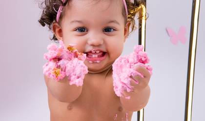 SMASH THE CAKE de  LUNA