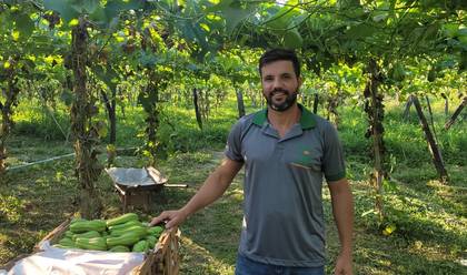 Agricultores Cooperativados de Sítio do André no Mendanha