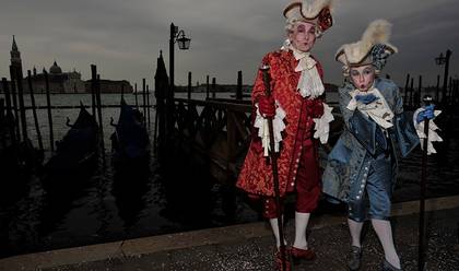 VISUAL STORYTELLING of VENICE CARNIVAL