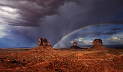 LANSCAPE of MONUMENT VALLEY