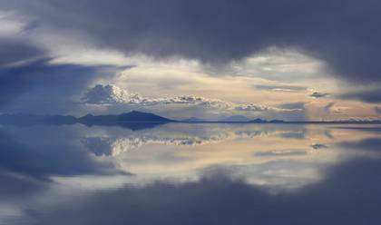 WILDLIFE & LANDSCAPE of BOLIVIA - UYUNI SALT FLATS 