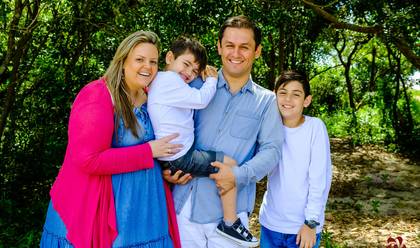 Família de Daiana e Cris & Leo e Tutu