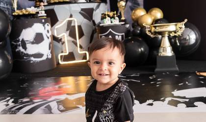 Aniversários de Victor 1 Ano