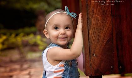 Bebês 10 a 12 meses de Clara - 12 meses