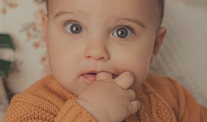 Crianças de Miguel 6 meses