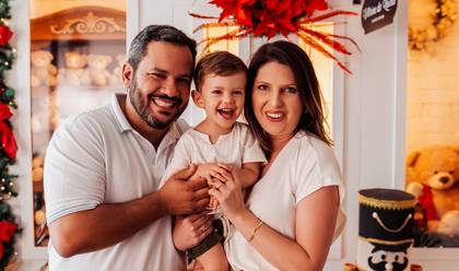 Famílias de Pedro e família - Vitrine de Luzes