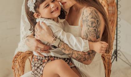Crianças de Bruna e Bella - COLO DE MÃE