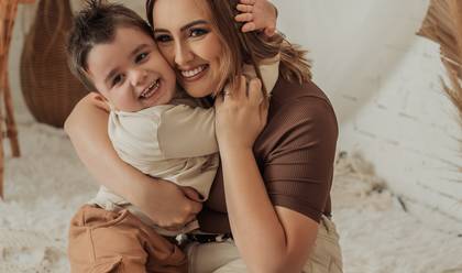 Famílias de Fernanda e Pedro - COLO DE MÃE