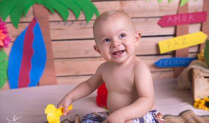 Crianças de Pedro 10 meses