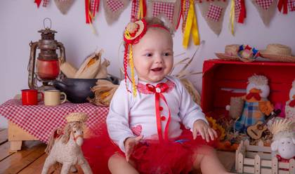 Crianças de Alice 10 meses 