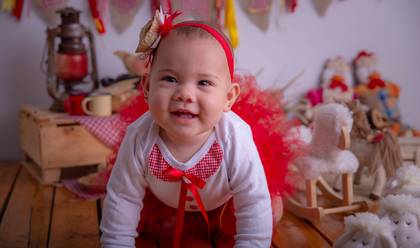 Crianças de Julia 10 meses