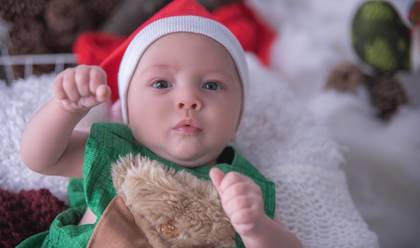 Crianças de Theo 2 meses - NATAL ENCANTADO 2018