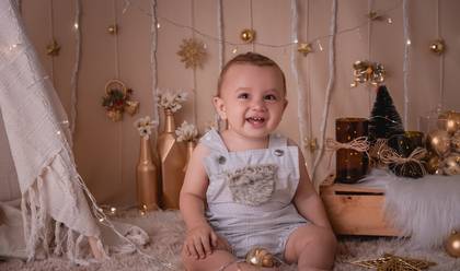 Crianças de Bento 10 meses - illuminated new year 2019