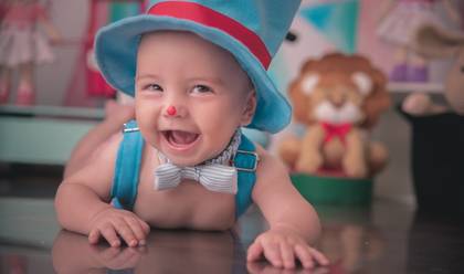 Crianças de Theo 5 meses 