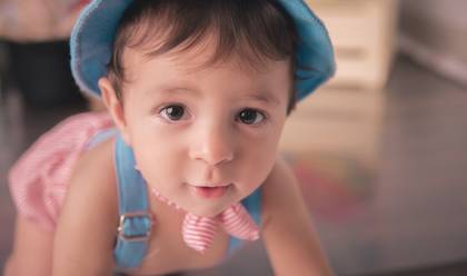 Crianças de Vicente 8 meses