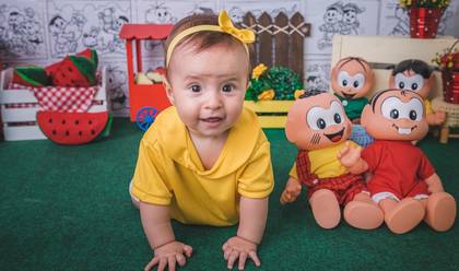 Crianças de Julia 6 meses