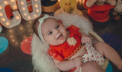 Crianças de Bella 2 meses