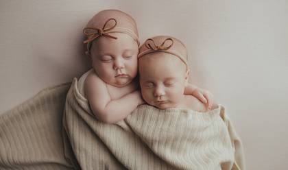 Newborn de Gabriela e Manuela - 45 dias
