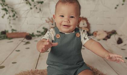 Crianças de Apolo - 8 meses