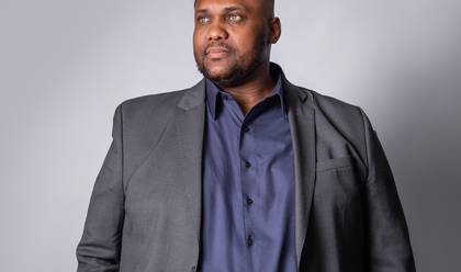 Corporativo de ENSAIO CORPORATIVO BISPO- ROBERTO