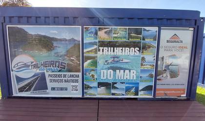 TAXIBOAT EM ITACURUÇÁ de Trilheiros do Mar - Passeios pela Costa Verde