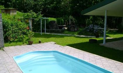 CASAS DE TEMPORADAS EM ITACURUÇÁ de Casa de Temporada em Itacuruçá