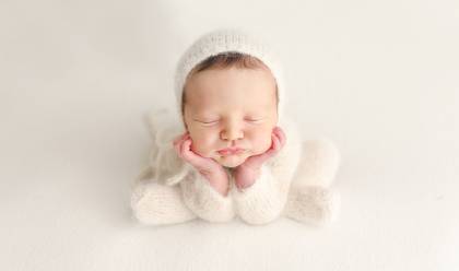 Recém-nascidos de Sessão de recém nascido - xavier