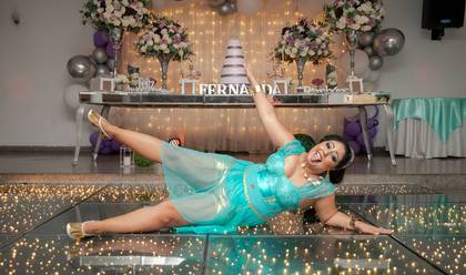 FESTA ADULTO de Fernanda – 30 Anos de Histórias, Brilho e Celebração