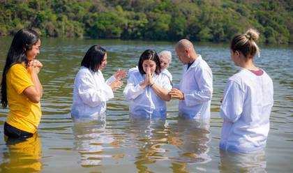 BODAS & BATISMOS de Thalita Ellen