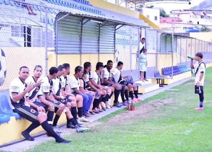 Vasco x E. C. Divinense