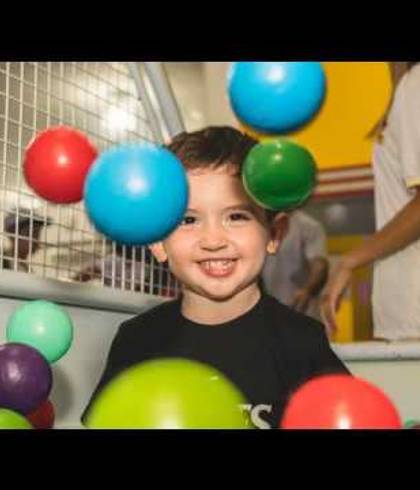 Slideshow de SlideShow - Buffet Play House - The Beatles