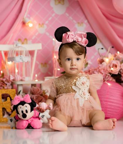 Ensaio Smash The Cake Studio e Externo de Helena 1 aninho