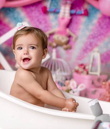 Ensaio Smash The Cake Studio e Externo de Lavínia 1 aninho 