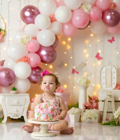 Ensaio Smash The Cake Studio e Externo de Helena 1 aninho 