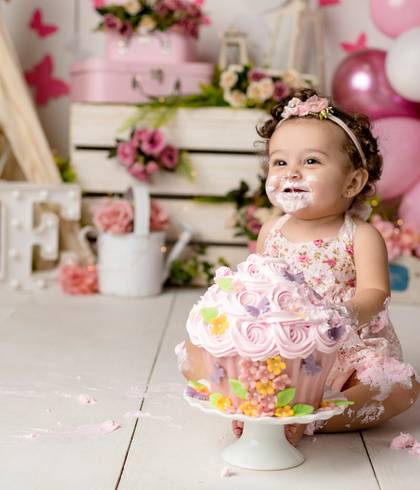 Ensaio Smash The Cake Studio e Externo de Helena 1 aninho
