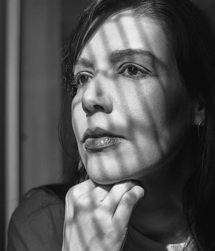 Ensaios Pessoais de Jennifer Almeida - Profissional, leve e descalça