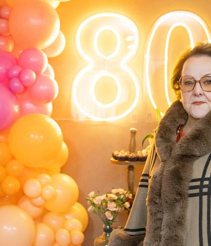 Newborn de Aniversário 80 Anos