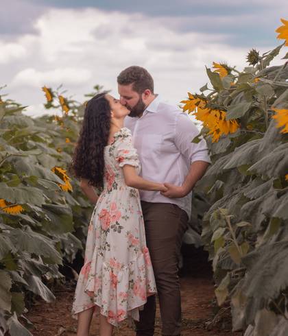 Pré Wedding of Pré Wedding Gabi e Felipe- Holambra