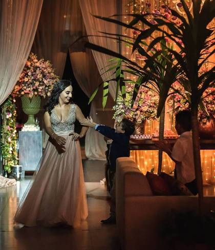 Debutante de DEBUTANTE - EMANOELI ZANUTO